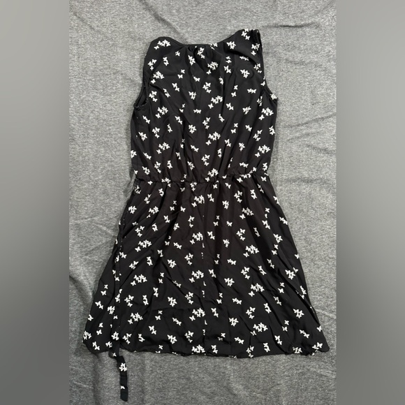 Gap above knee sleveless mini butterfly print wrap dress with belt size small - Picture 5 of 8